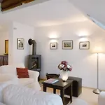 Gut Rattelvitz - Galerie Mitte Apartment
