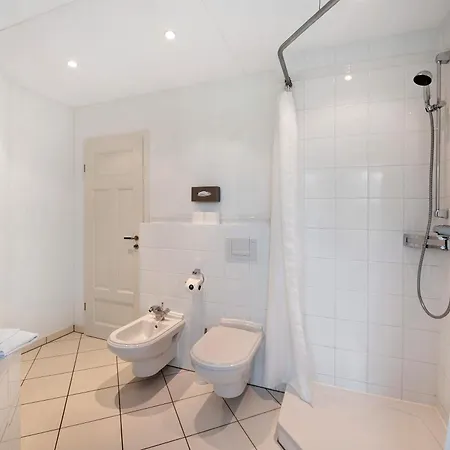 דירה Gut Rattelvitz - Galerie Mitte Gingst