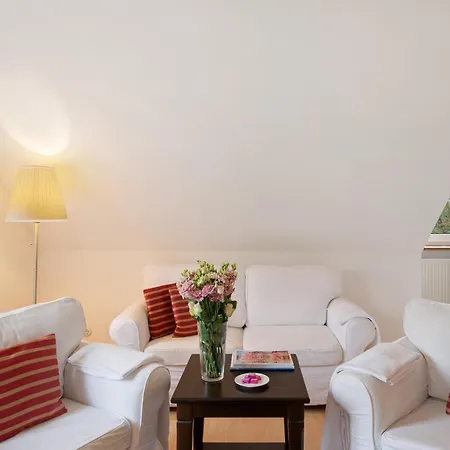 Gut Rattelvitz - Galerie Mitte דירה *