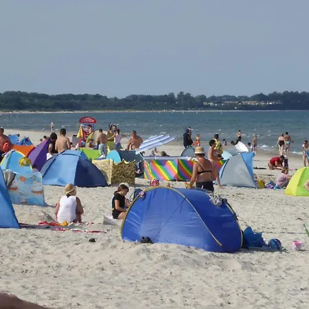 Gut Rattelvitz - Galerie Mitte * Gingst